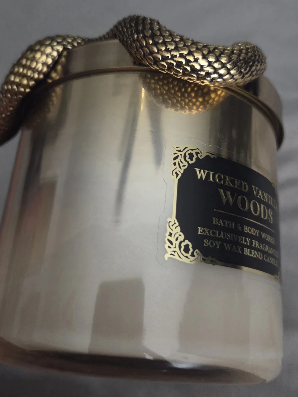 🔺️🆕️🔺️Bath & Body Works Wicked Vanilla Woods Candle - Gold & Black - Picture 5 of 7